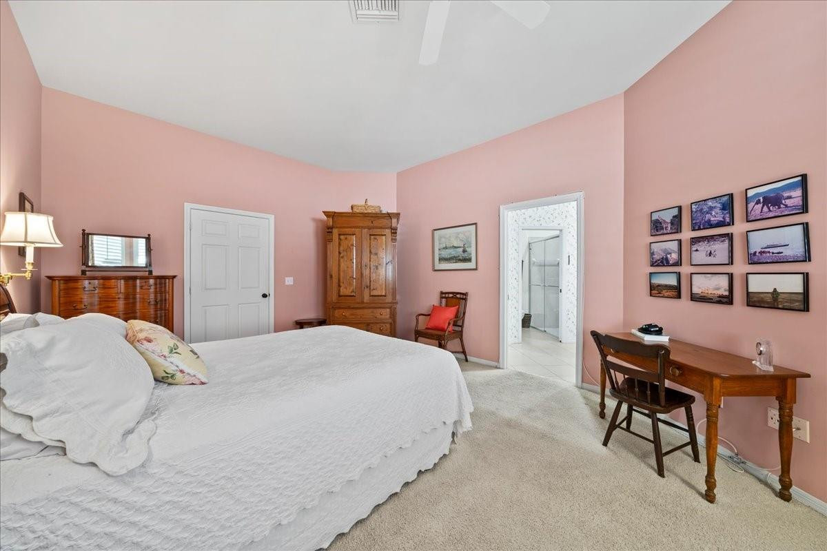 1725 Victoria Circle Property Photo 17