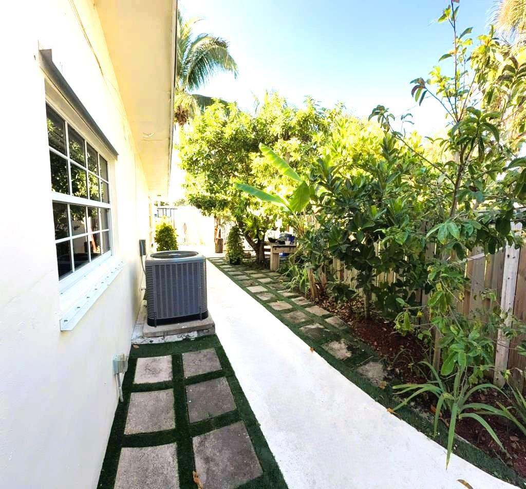 1313 Nw 58th Avenue Property Photo 11