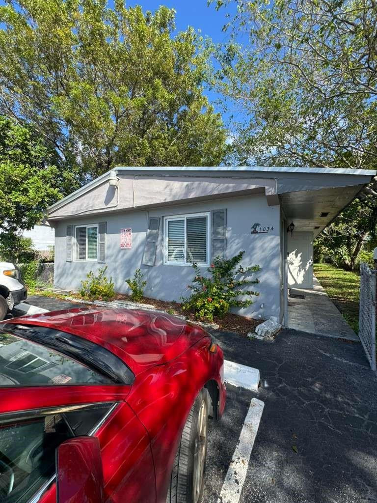 1034 Nw 1st Avenue 1 Property Photo 1