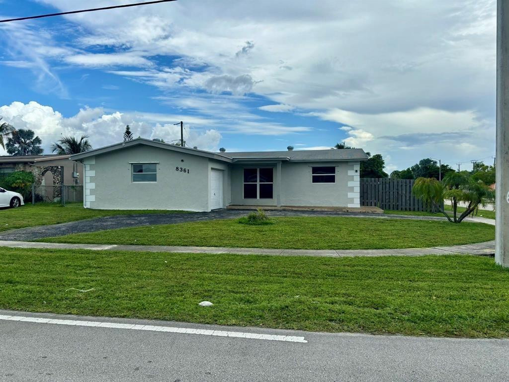 8361 Nw 27th Place Property Photo 10