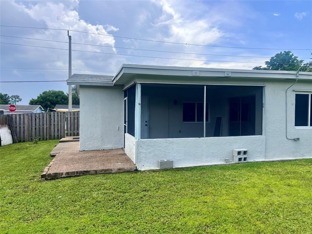 8361 Nw 27th Place Property Photo 29