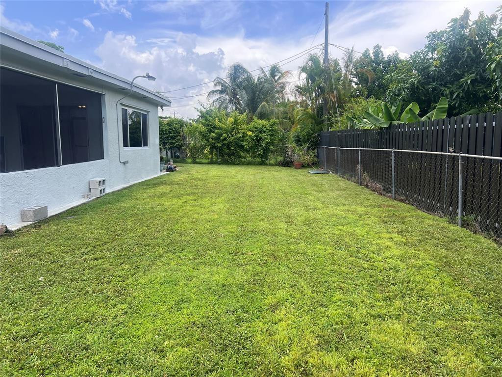 8361 Nw 27th Place Property Photo 31