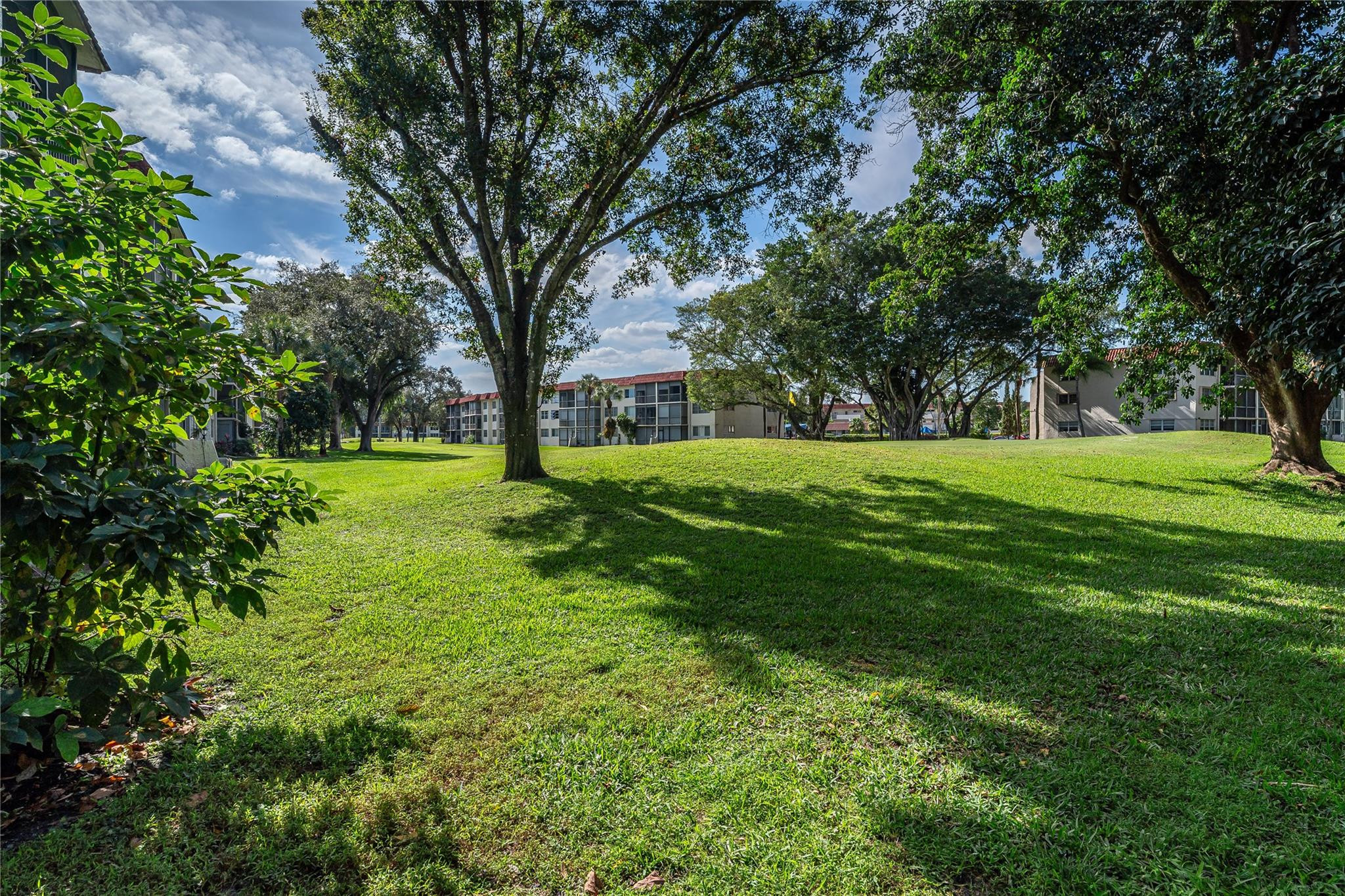 8901 S Hollybrook Boulevard 201 Property Photo 16