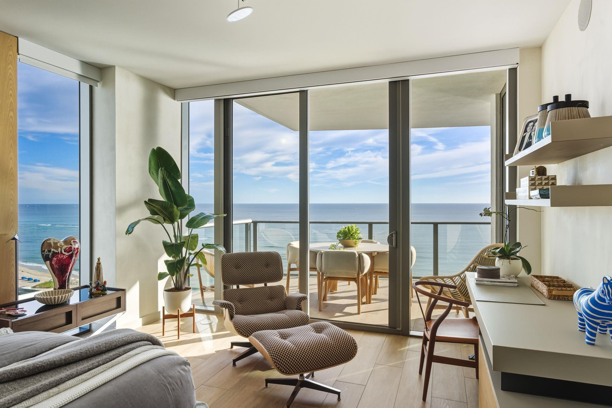 1116 N Ocean Boulevard 1506 Property Photo 15