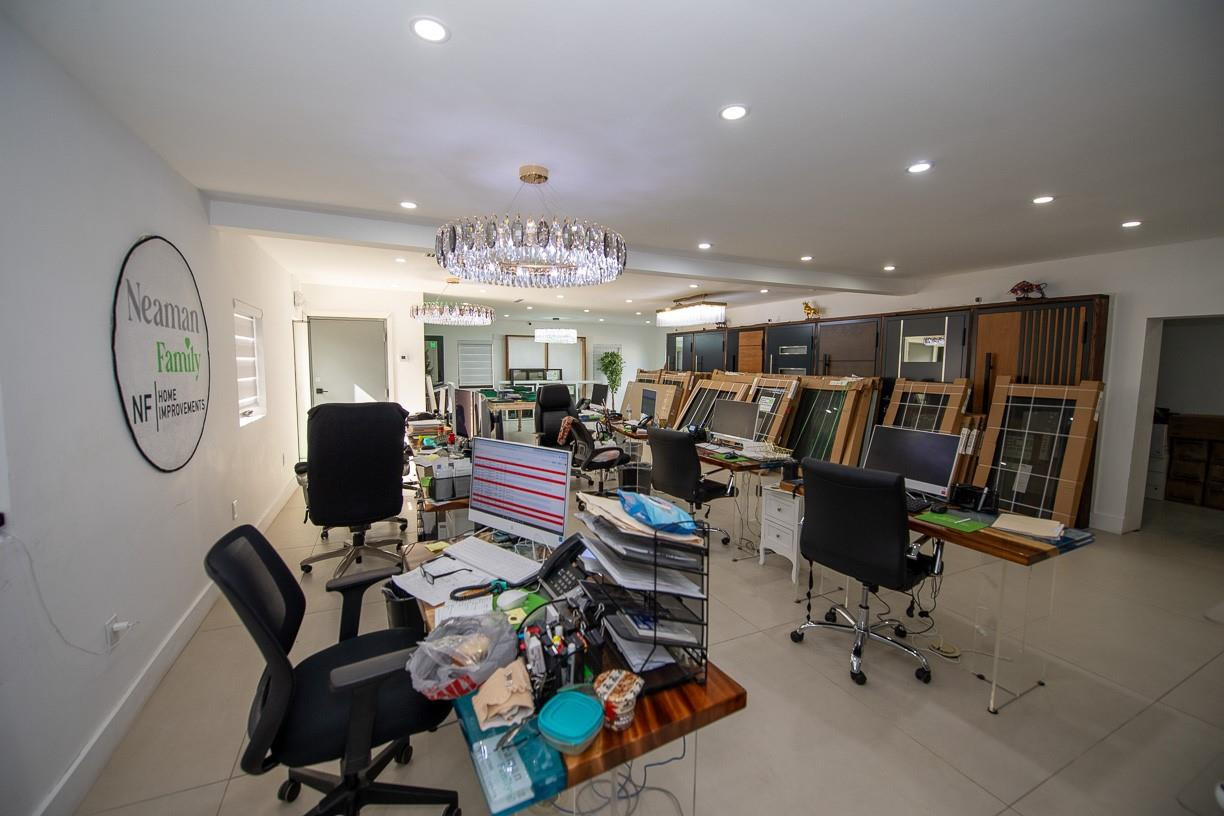 5738 W Hallandale Beach Boulevard Property Photo 16