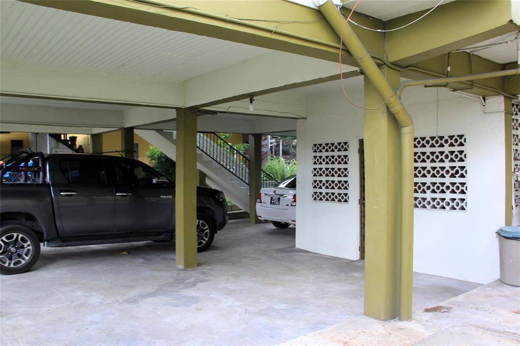 21 Southern Main Road Duncan Village Property Photo 8