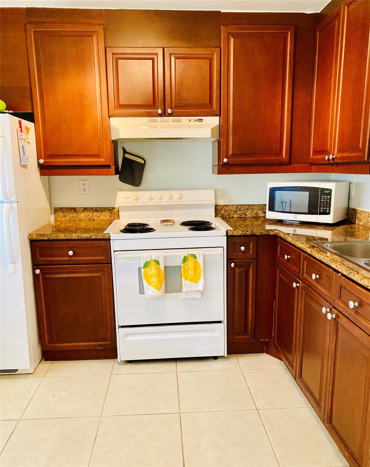 1541 S Ocean Boulevard 324 Property Photo 7