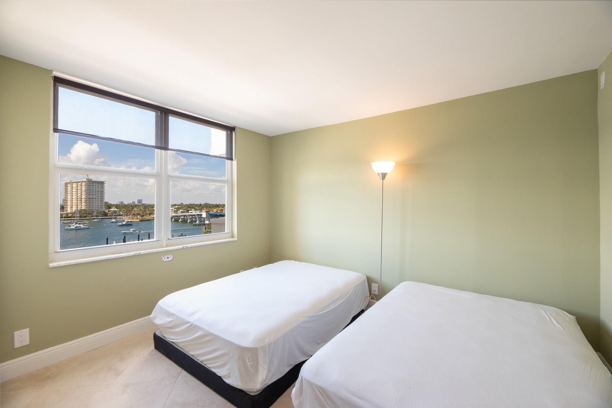 1 Las Olas Circle 605 Property Photo 17