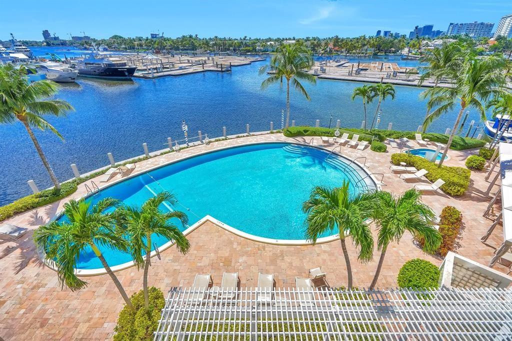 1 Las Olas Circle 605 Property Photo 34
