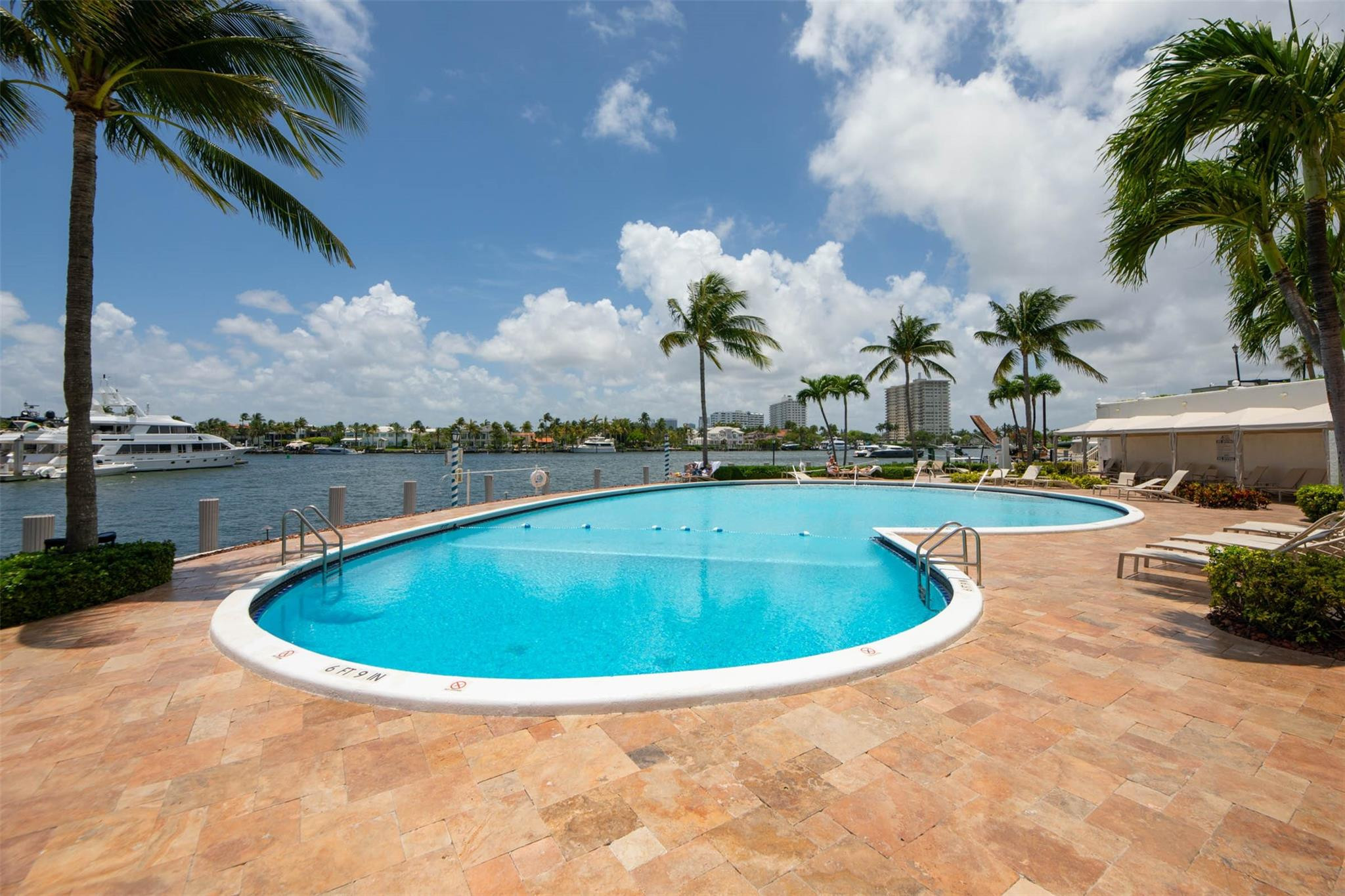 1 Las Olas Circle 605 Property Photo 58