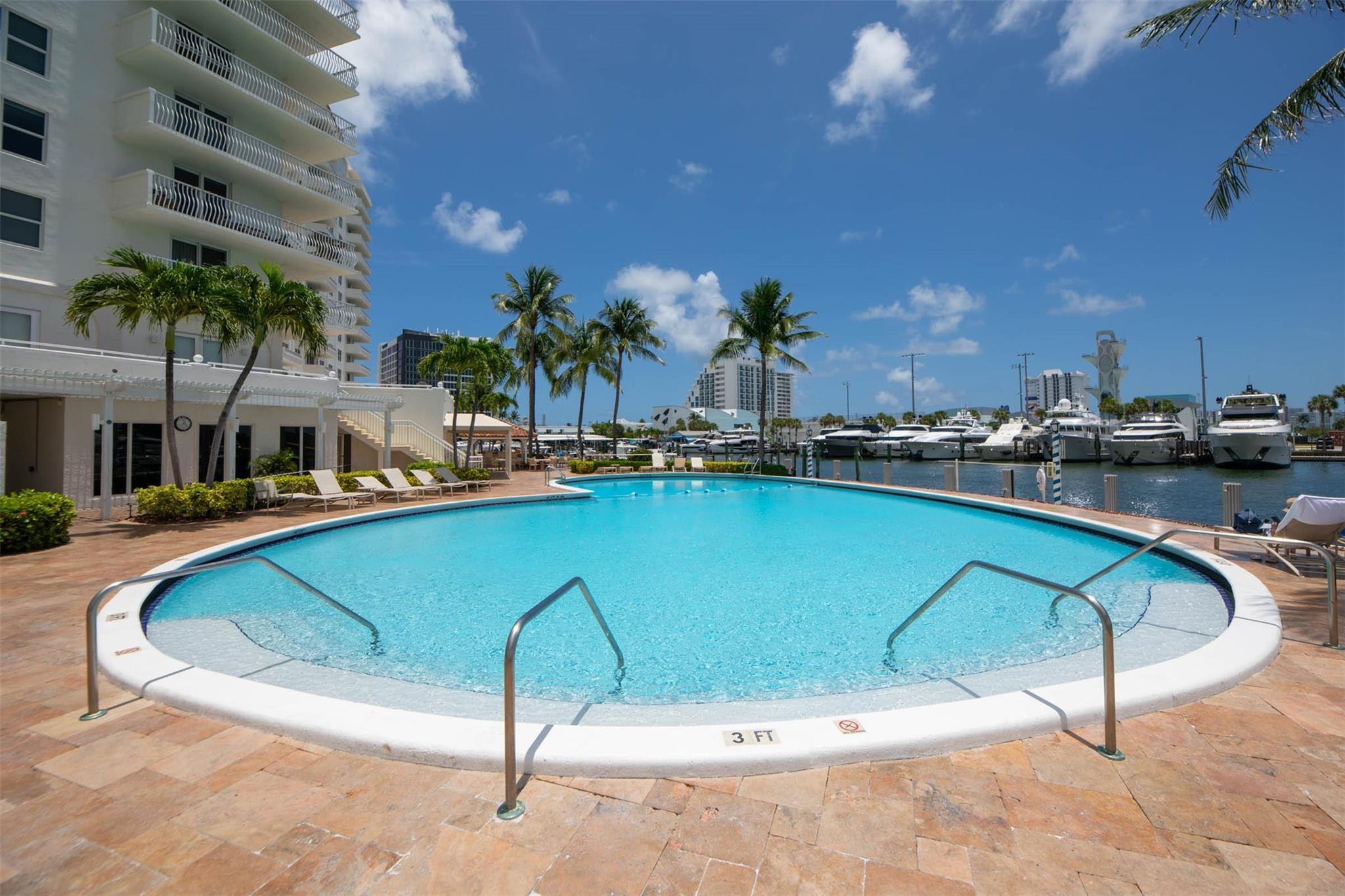 1 Las Olas Circle 605 Property Photo 62