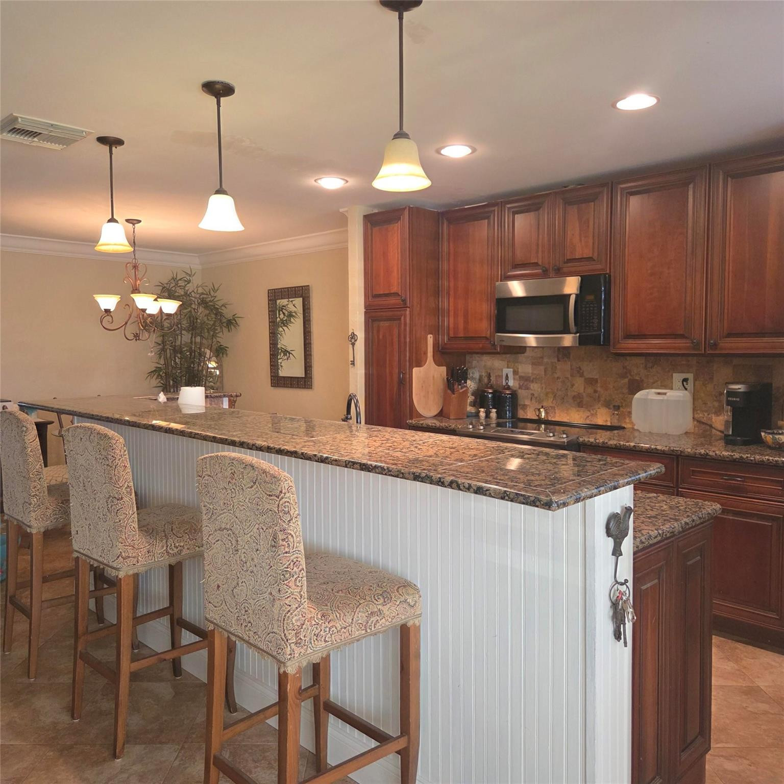 5349 Lakefront Boulevard B Property Photo 4