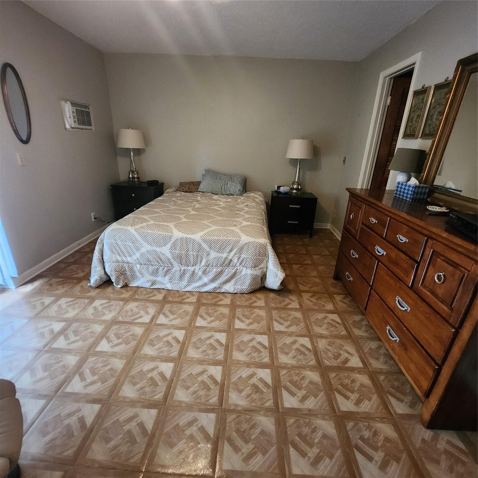 198 Durham D Property Photo 8