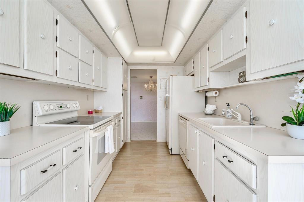 18031 Biscayne Boulevard 1104 Property Photo 7