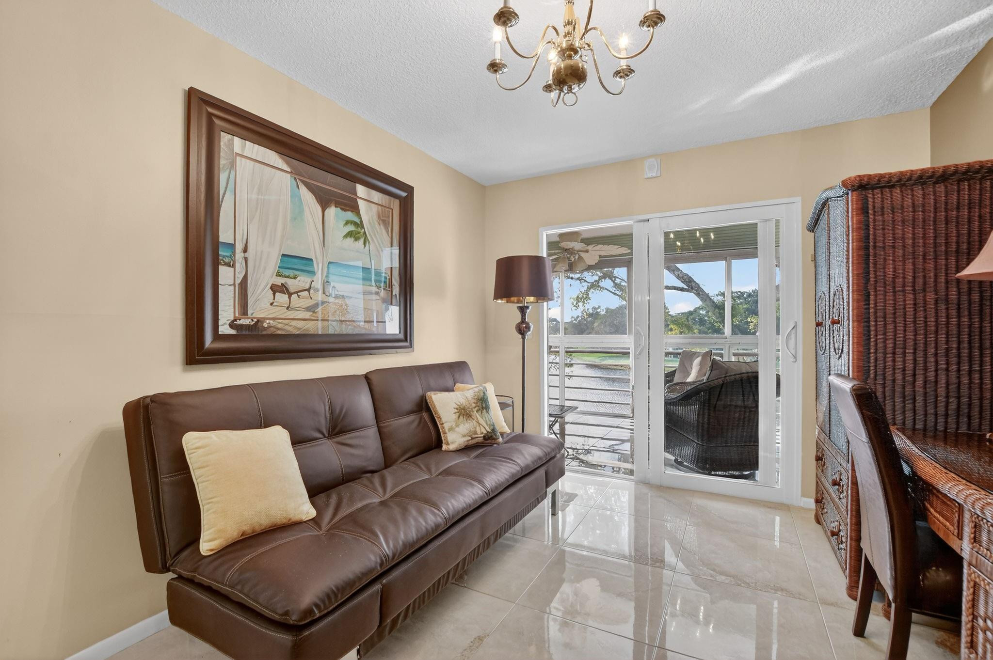 3020 Islewood D 3020 Property Photo 6