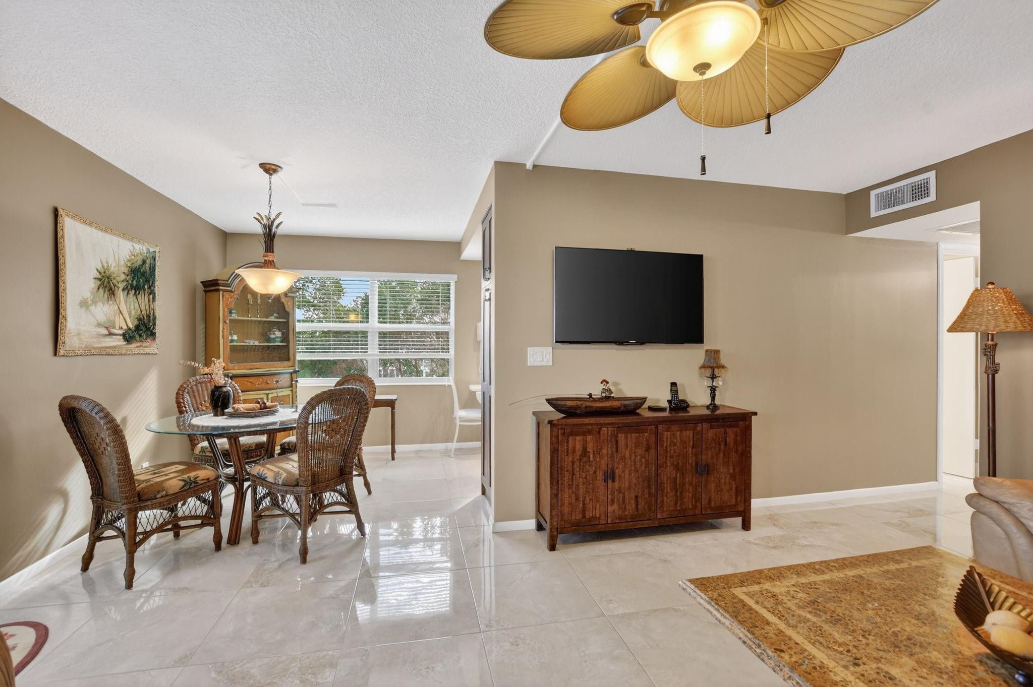 3020 Islewood D 3020 Property Photo 11