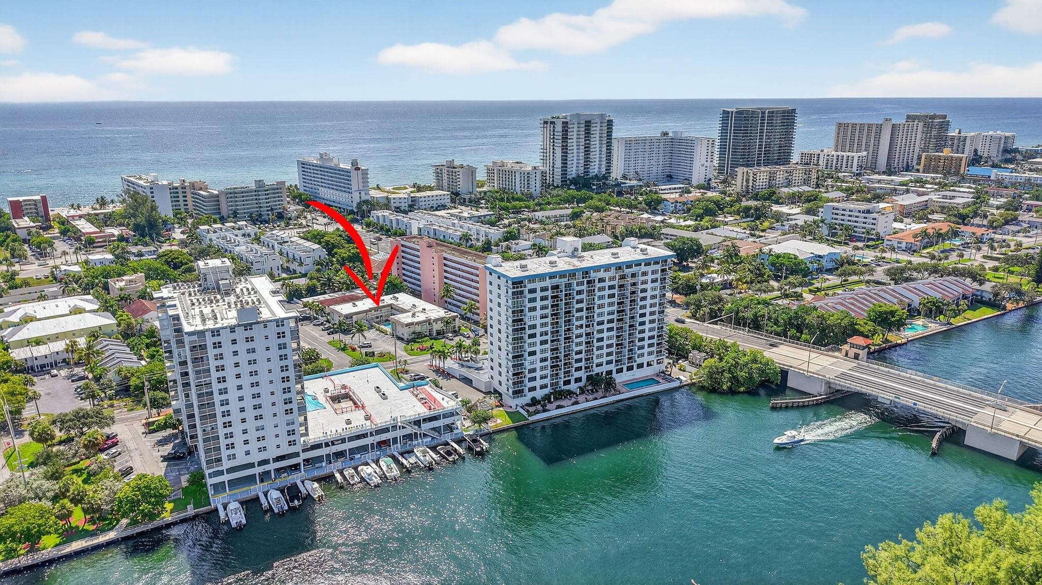 1450 N Riverside Drive 102