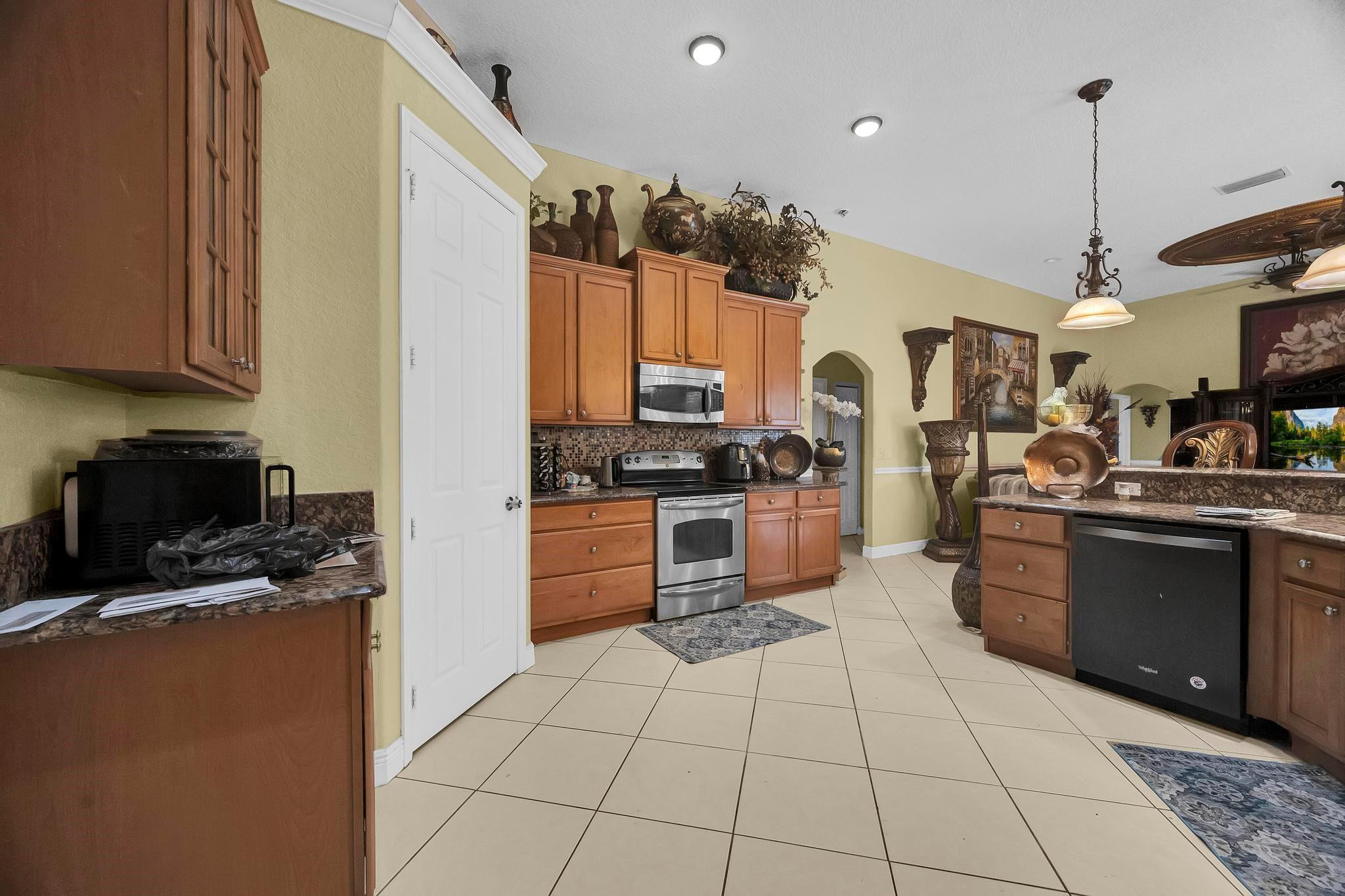 624 Sw Nichols Terrace Property Photo 41