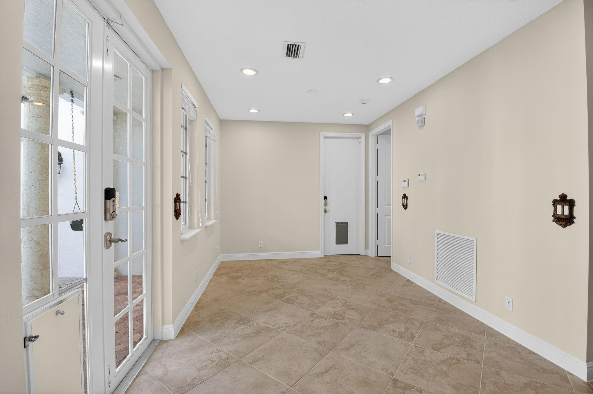 1617 Estuary Way Property Photo 15