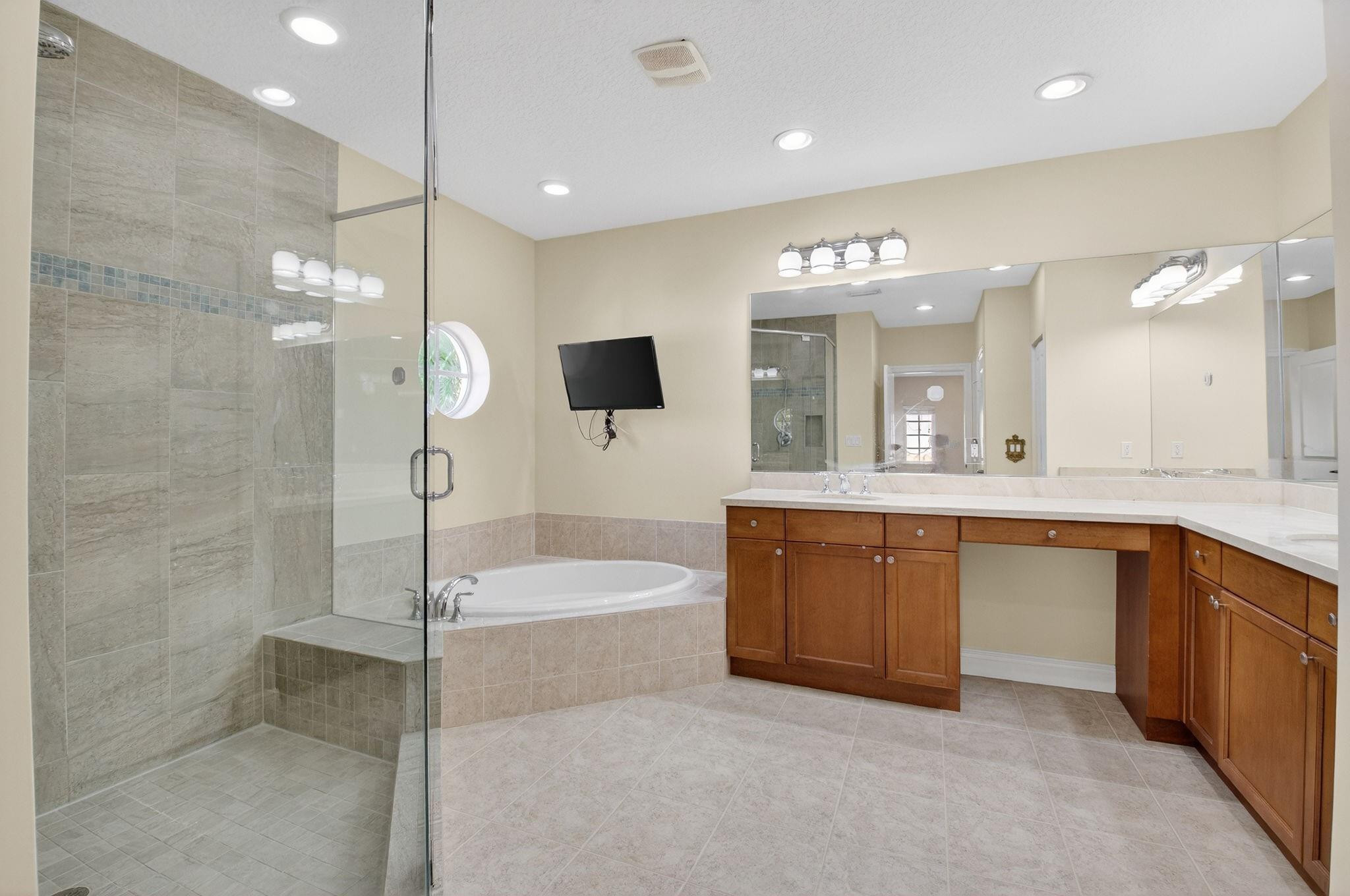 1617 Estuary Way Property Photo 35
