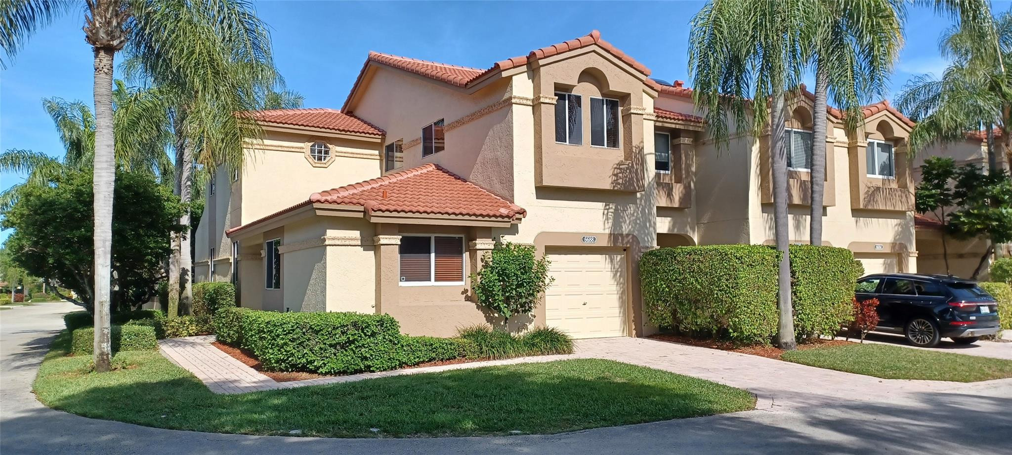 6688 Via Regina Property Photo 39