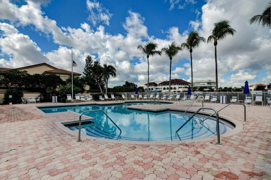 6688 Via Regina Property Photo 44