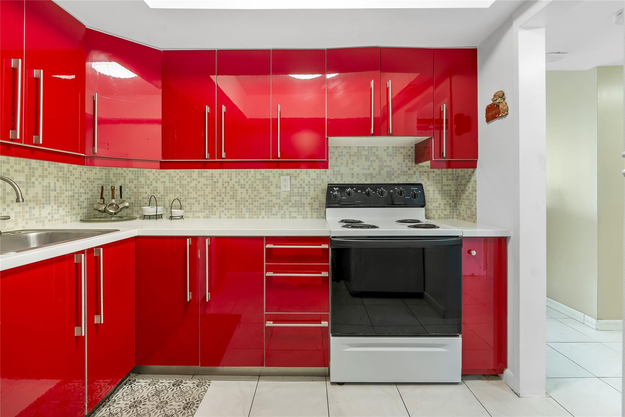 3180 S Ocean Drive 517 Property Photo 4