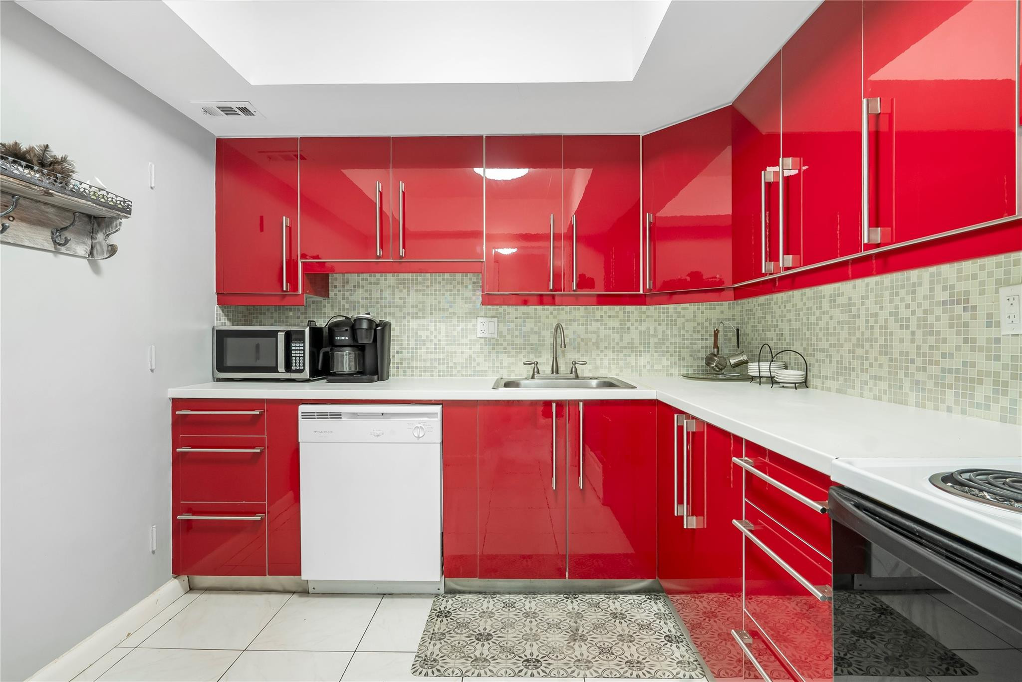 3180 S Ocean Drive 517 Property Photo 5