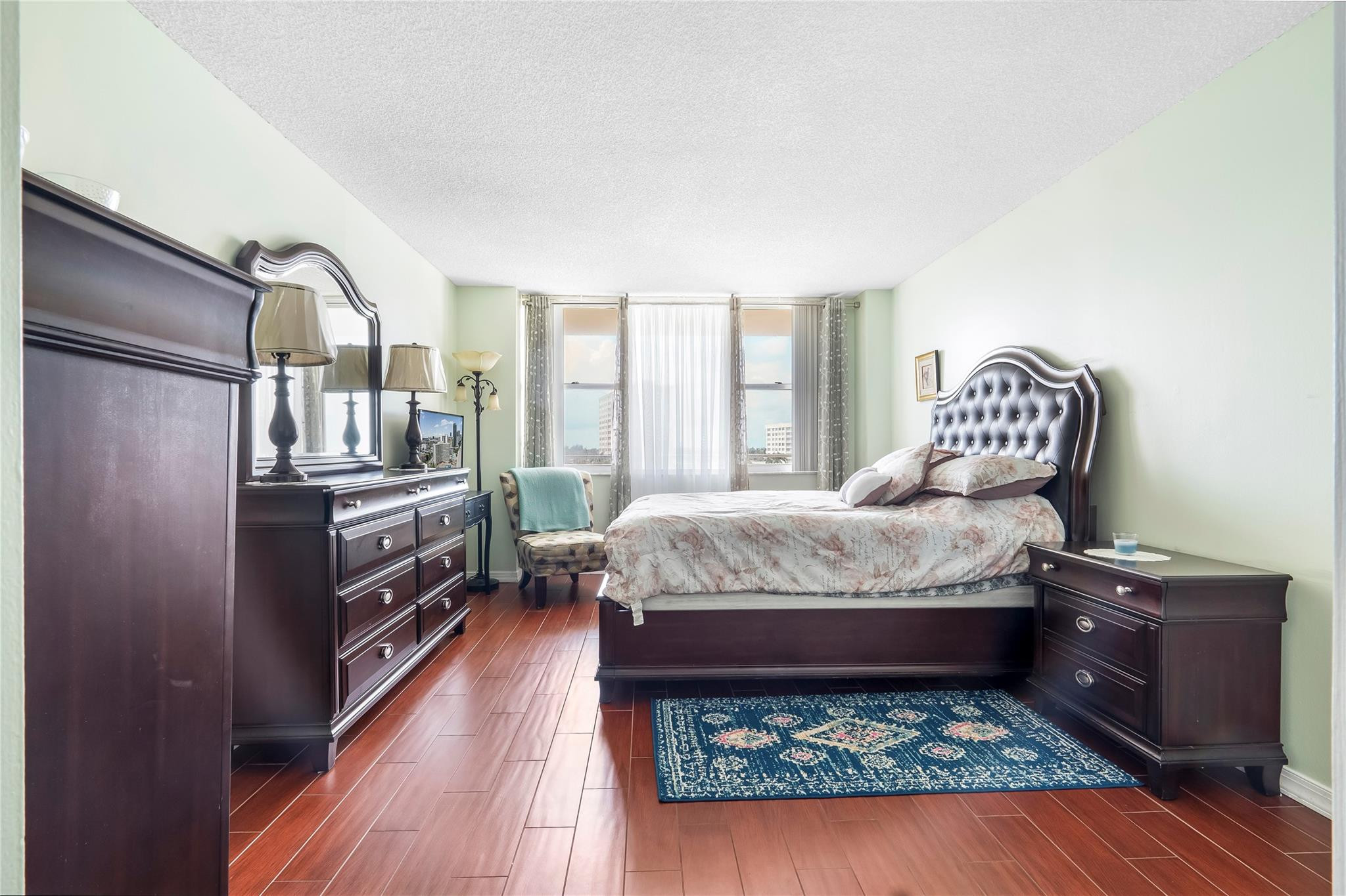 3180 S Ocean Drive 517 Property Photo 11