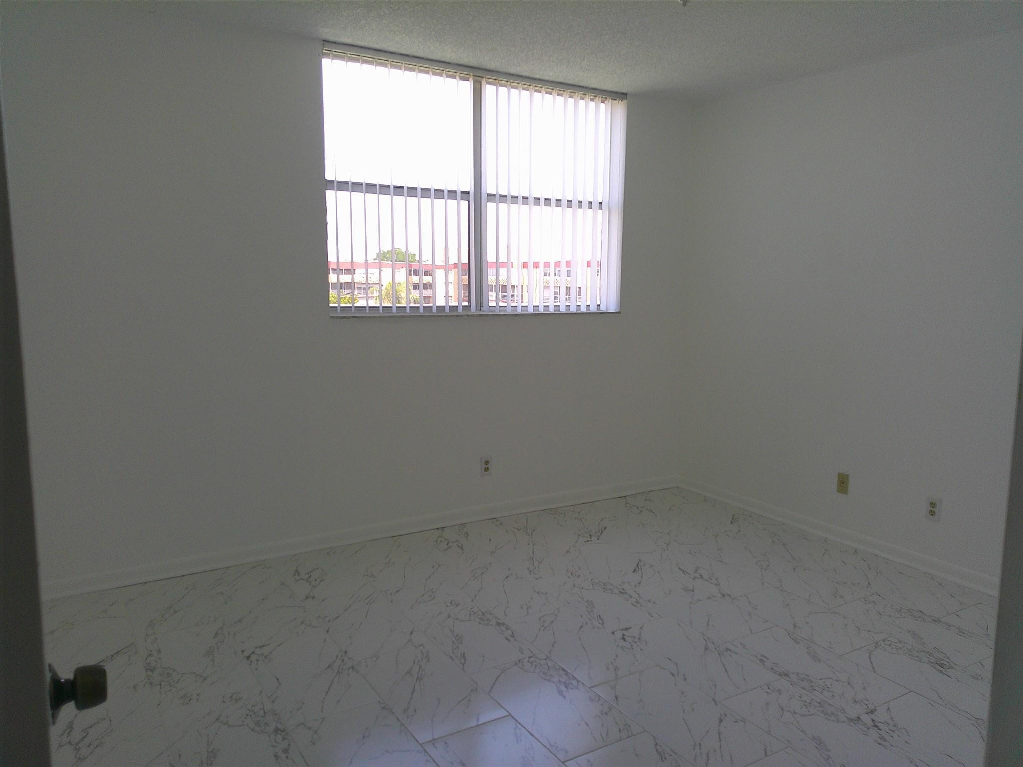 403 Nw 68th Avenue 519 Property Photo 17
