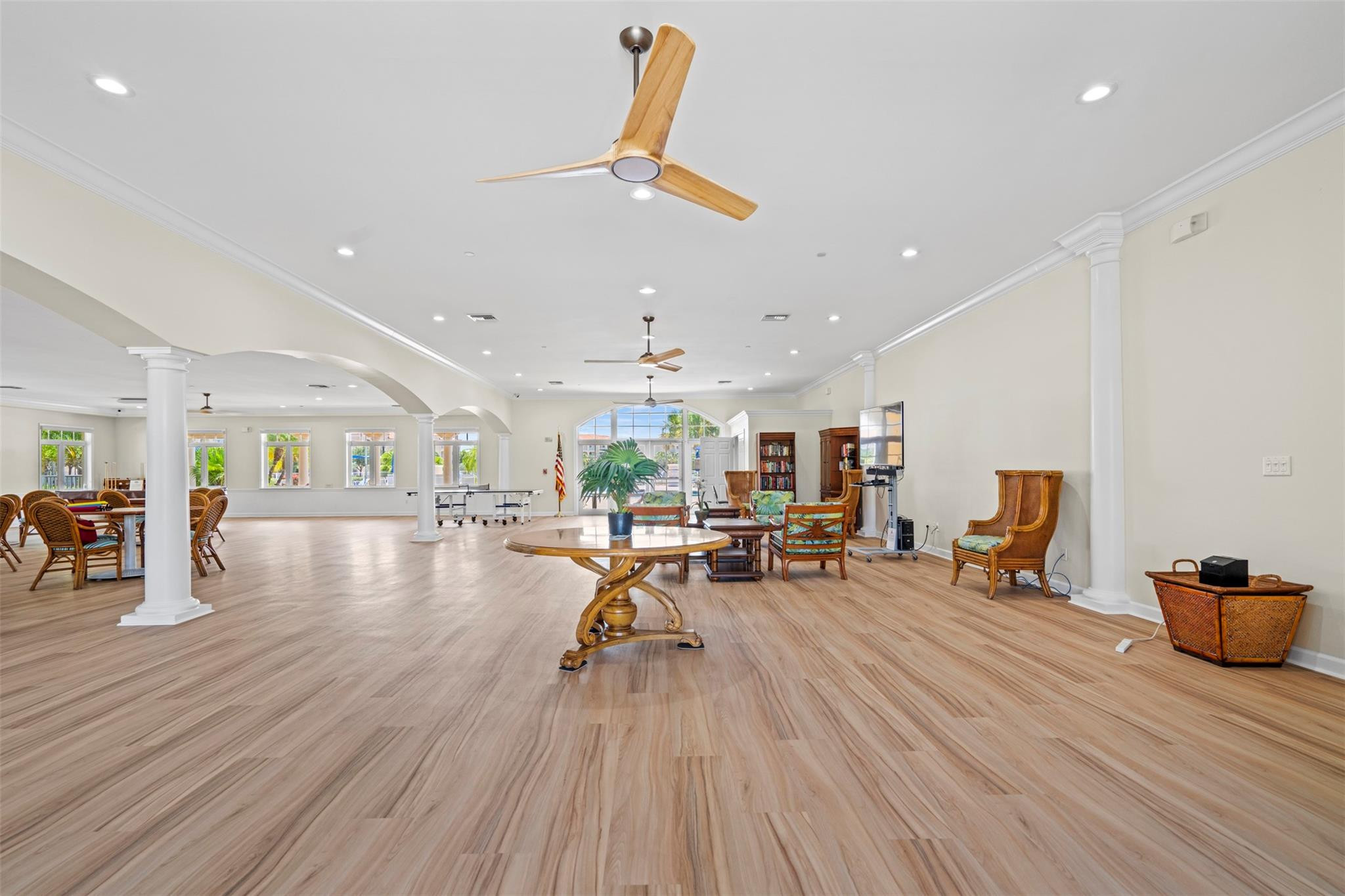 19 Harbour Isle Drive 106 Property Photo 23