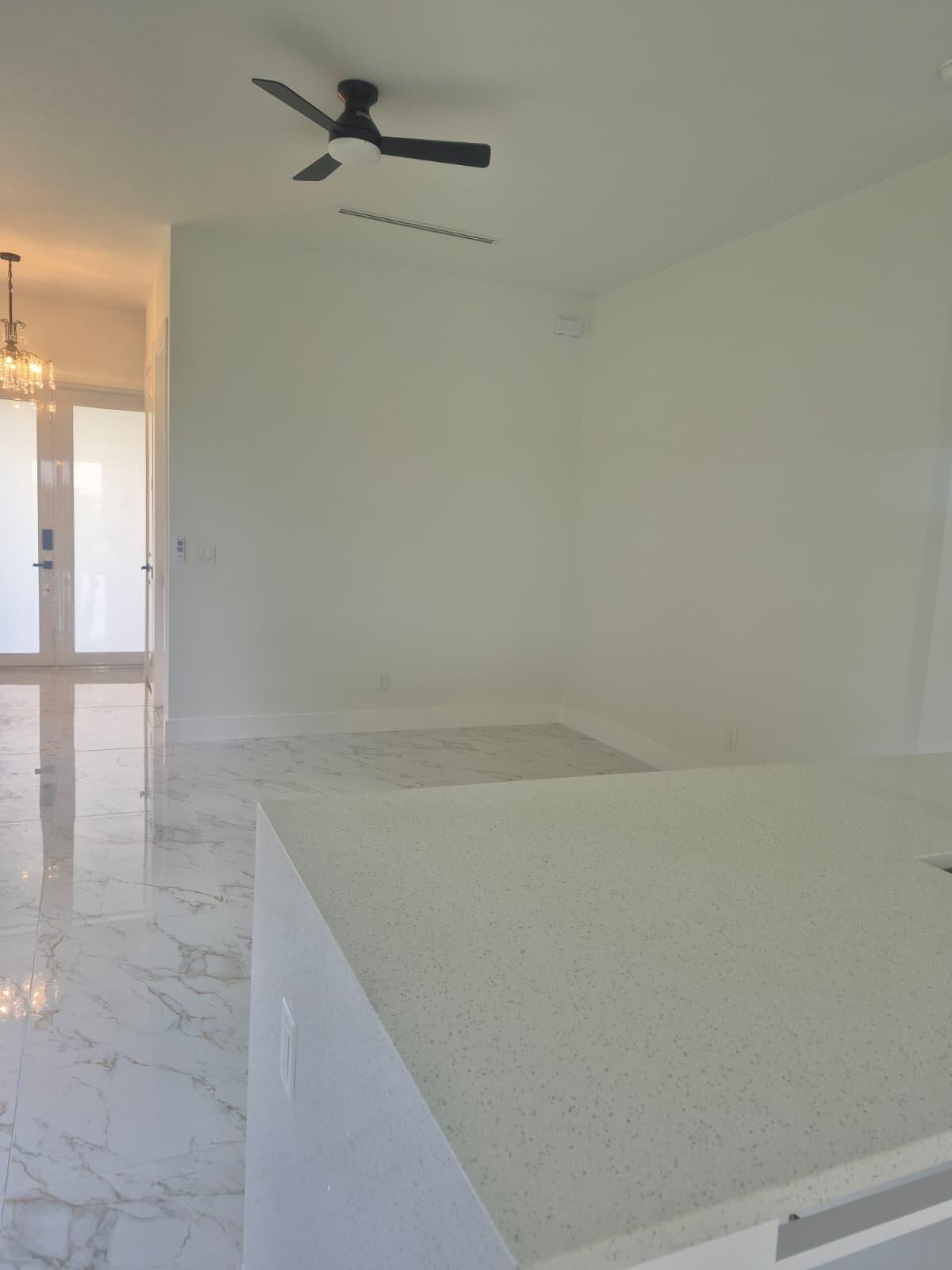 546 Pachman Circle Property Photo 3