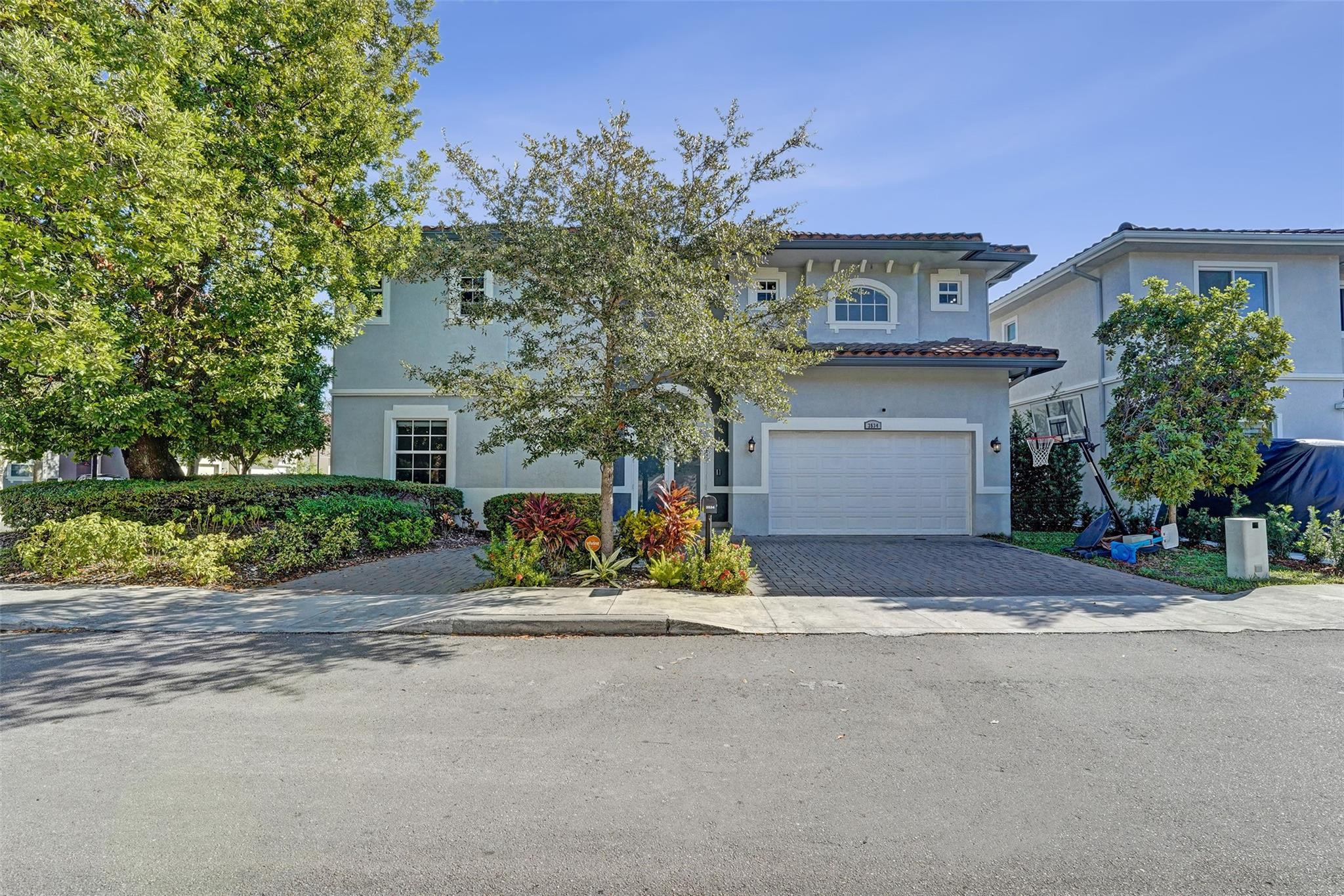 3534 Forest View Circle Property Photo 6