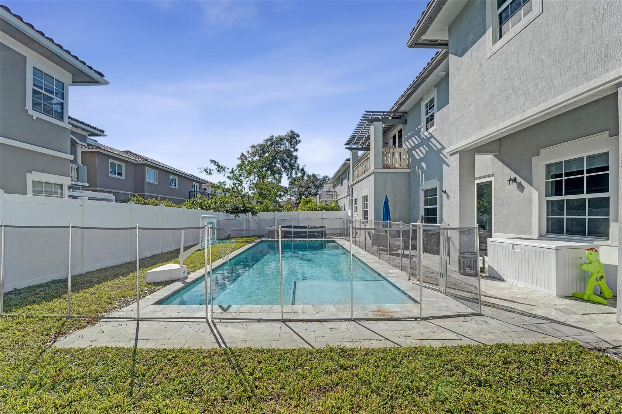 3534 Forest View Circle Property Photo 9