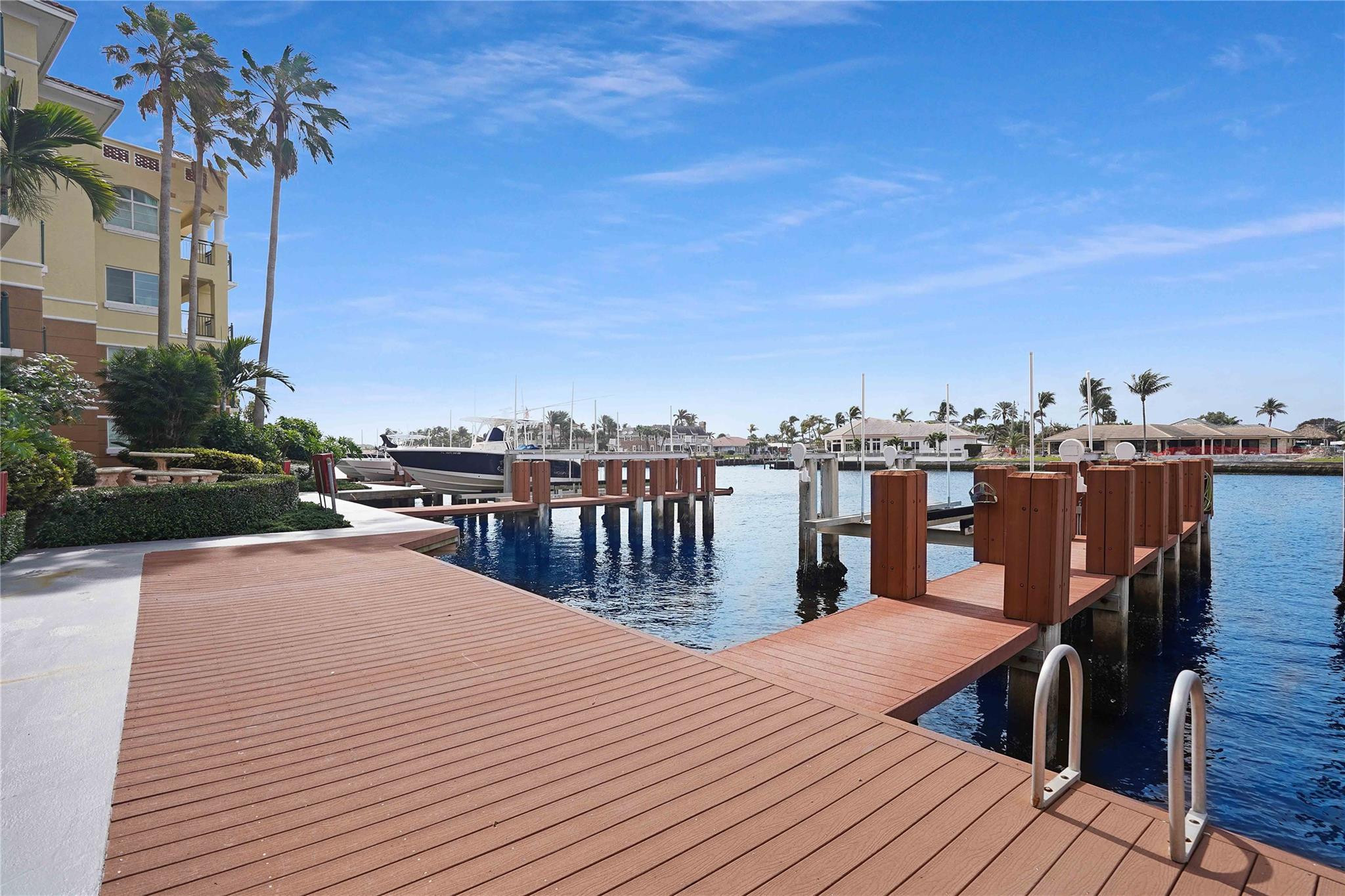 1228 Hillsboro Mile 202 Property Photo 42
