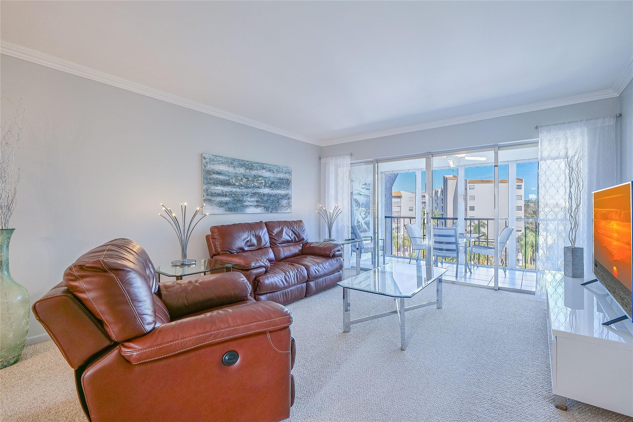 3920 Inverrary Boulevard 604-c Property Photo 6