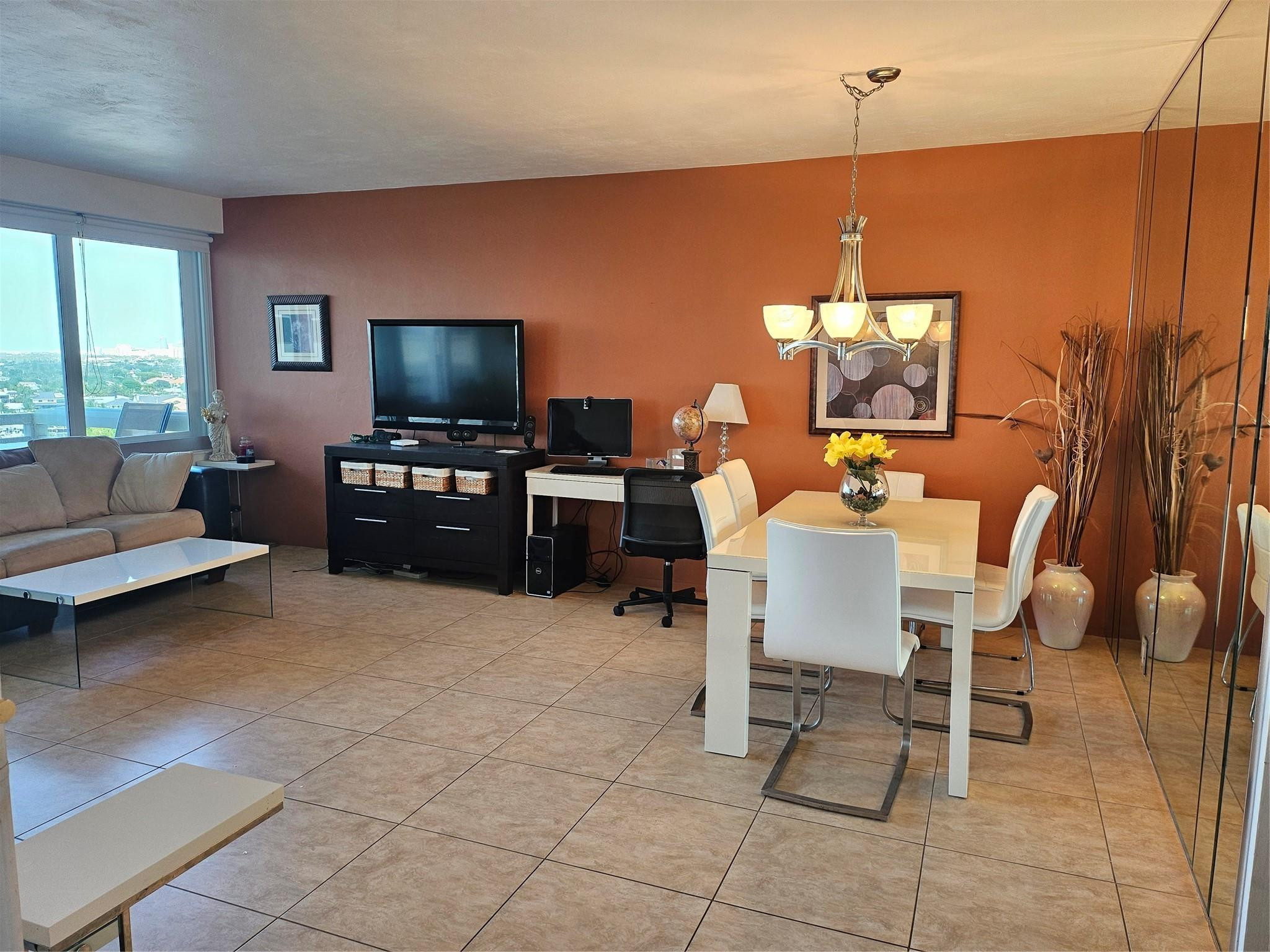 3200 Ne 36 Street 1214 Property Photo 14