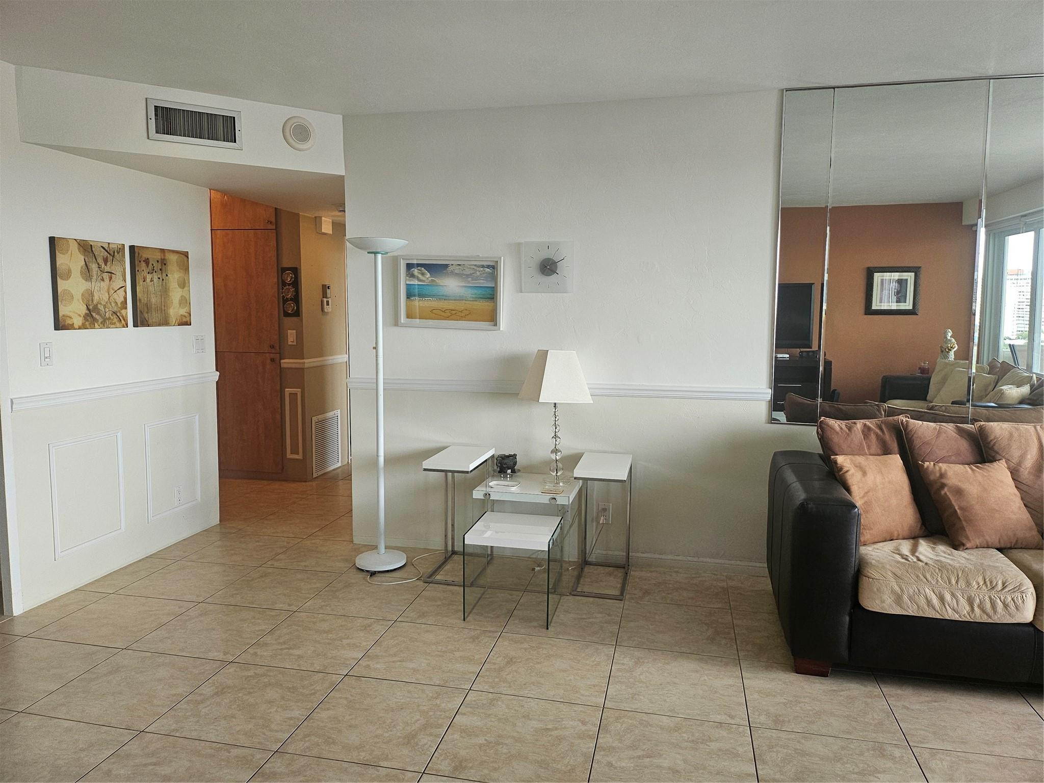 3200 Ne 36 Street 1214 Property Photo 17