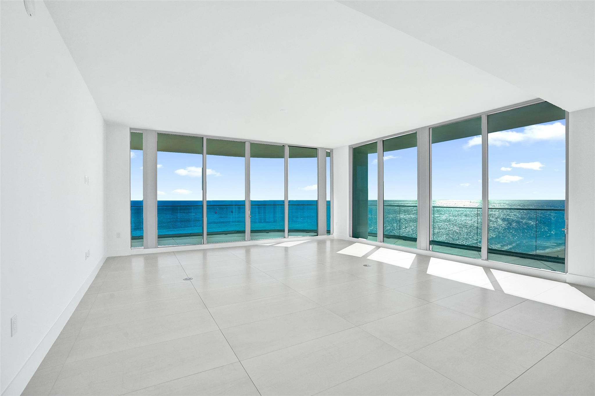 151 N Seabreeze Boulevard 1101-e Property Photo 3