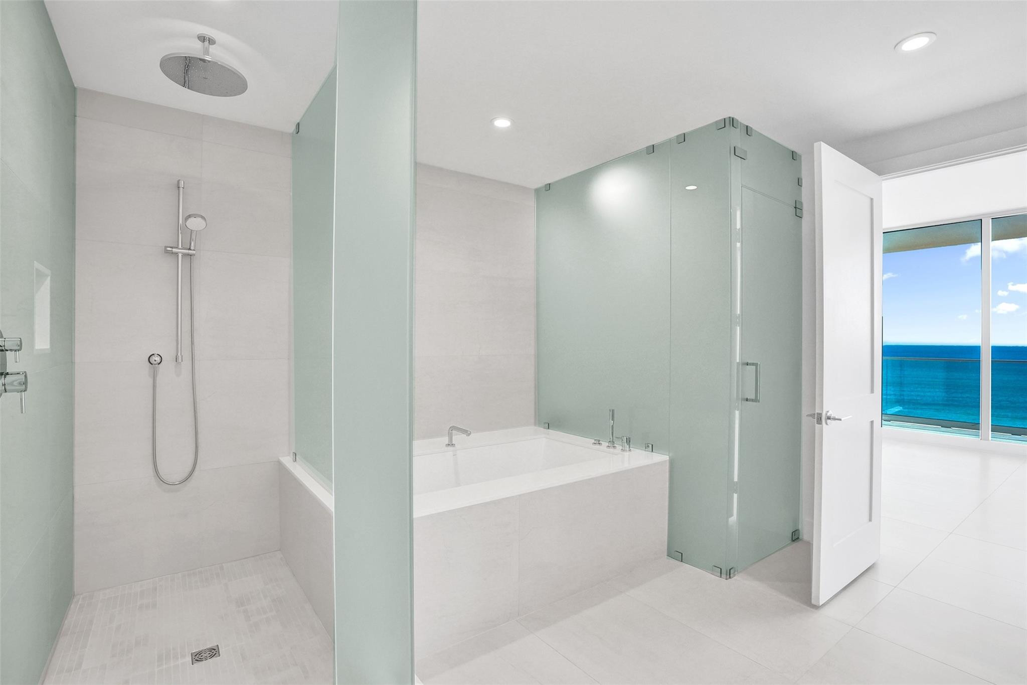 151 N Seabreeze Boulevard 1101-e Property Photo 19
