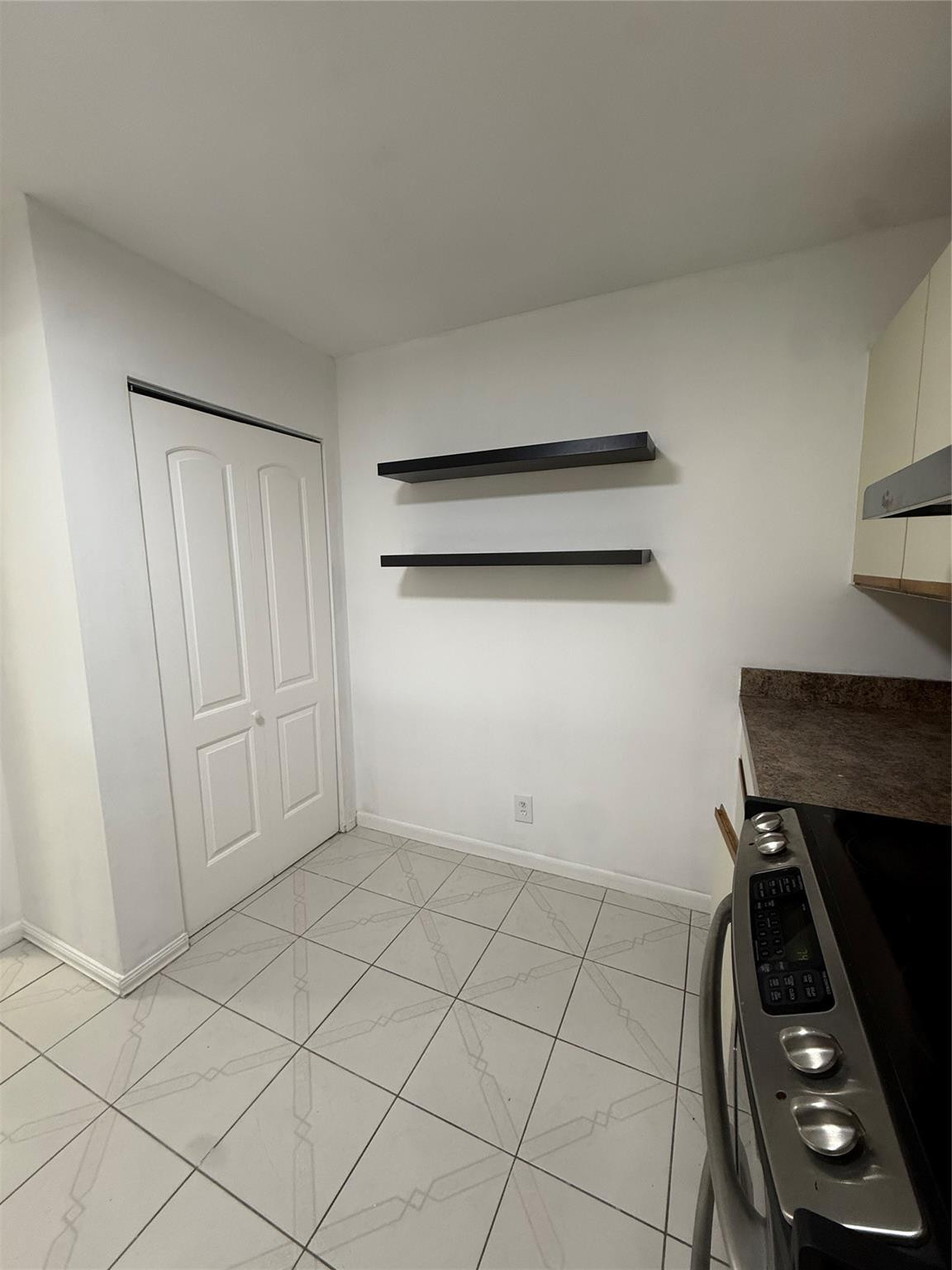 2075 Coral Ridge Drive 2075 Property Photo 20