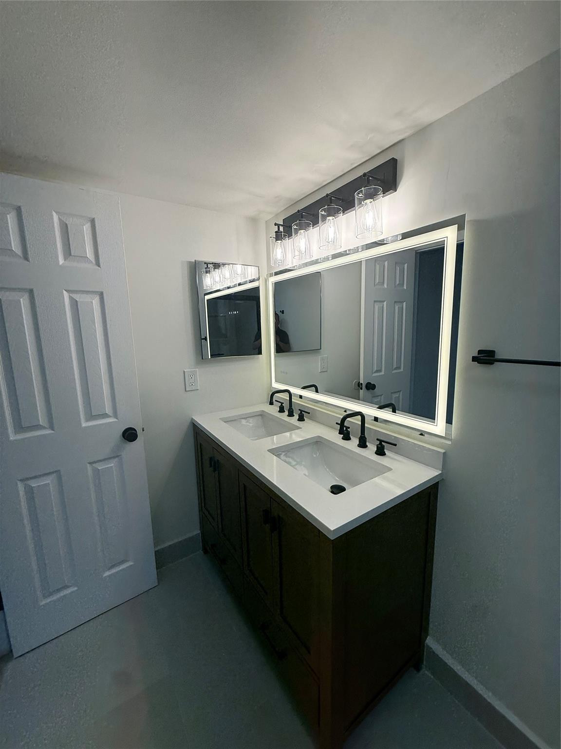 2075 Coral Ridge Drive 2075 Property Photo 29
