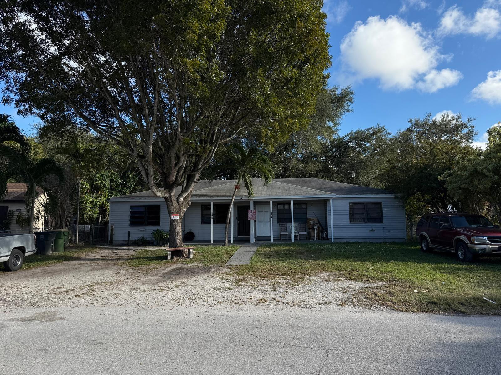 1426 Ne 134th Road Property Photo 1