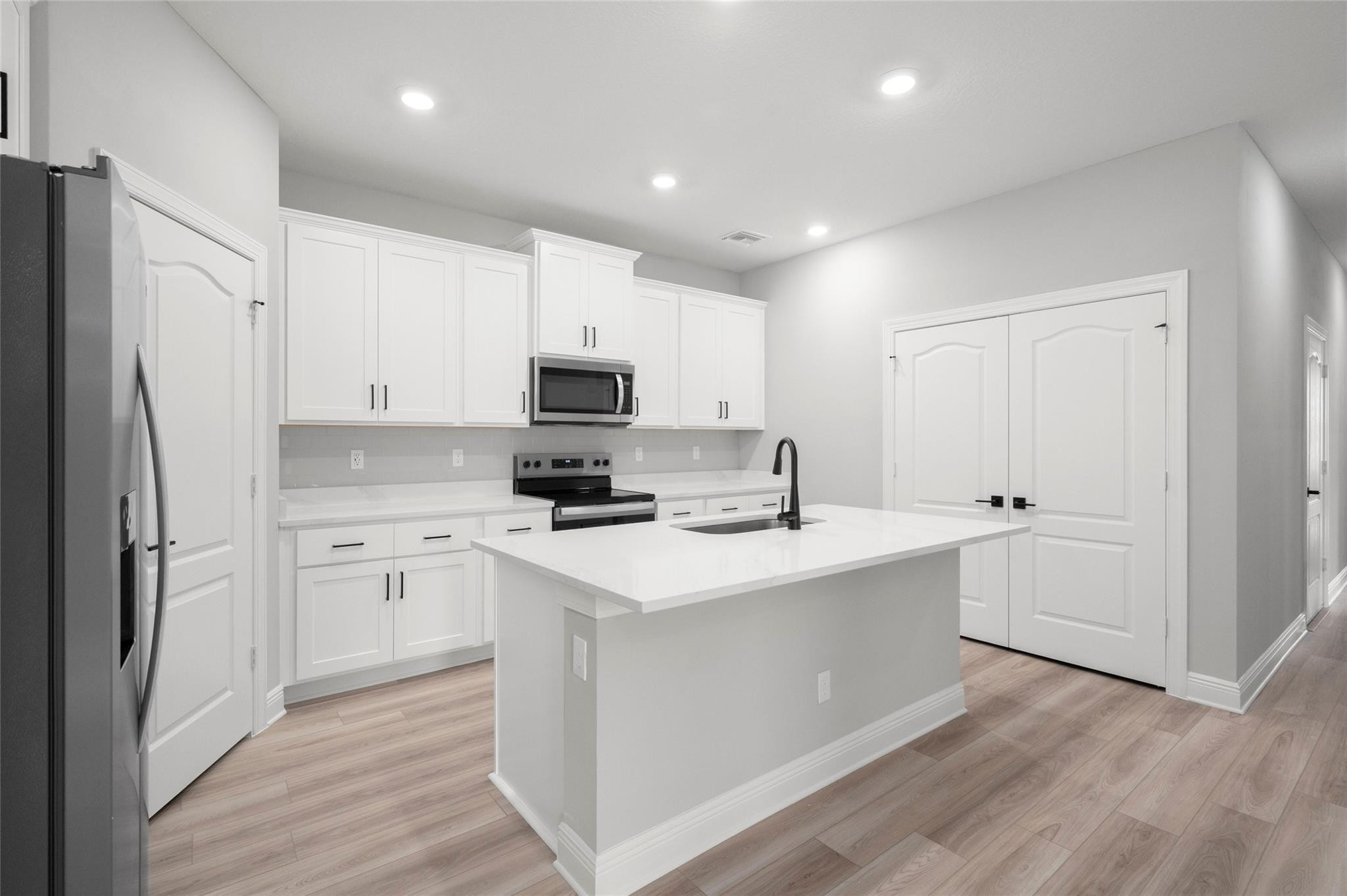 5412 Gladness Court Property Photo 4
