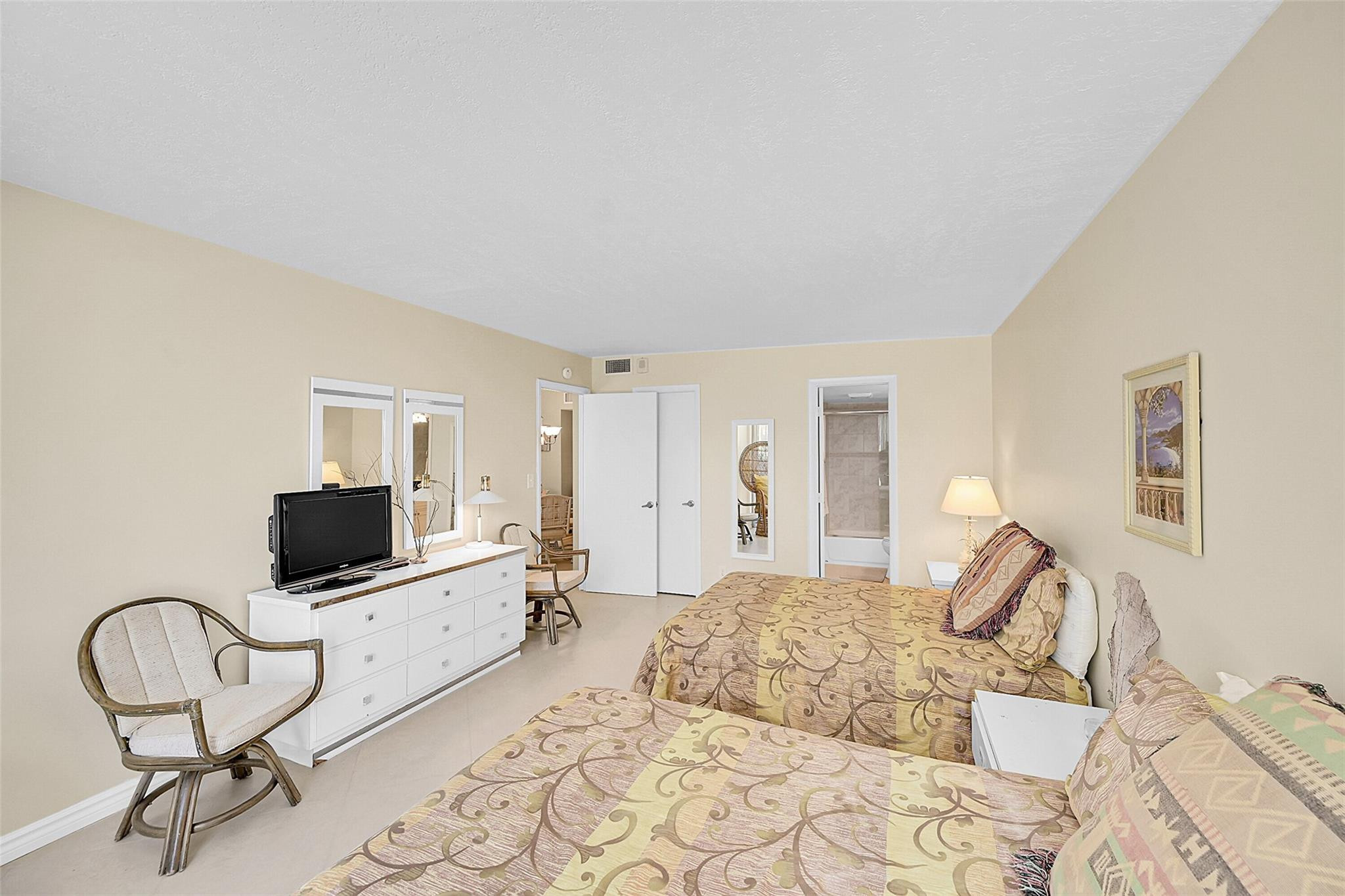 531 N Ocean Boulevard 410 Property Photo 19