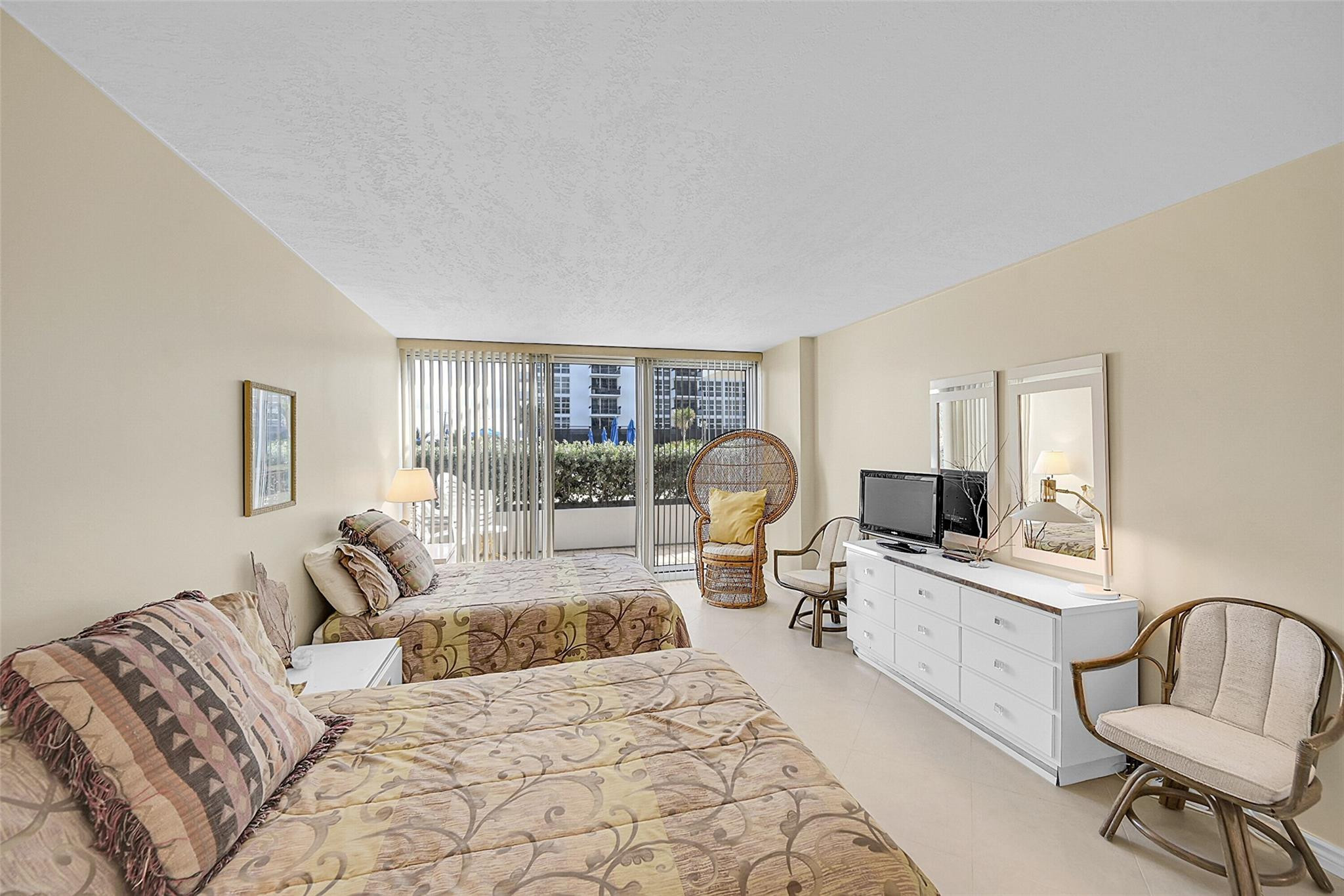 531 N Ocean Boulevard 410 Property Photo 20