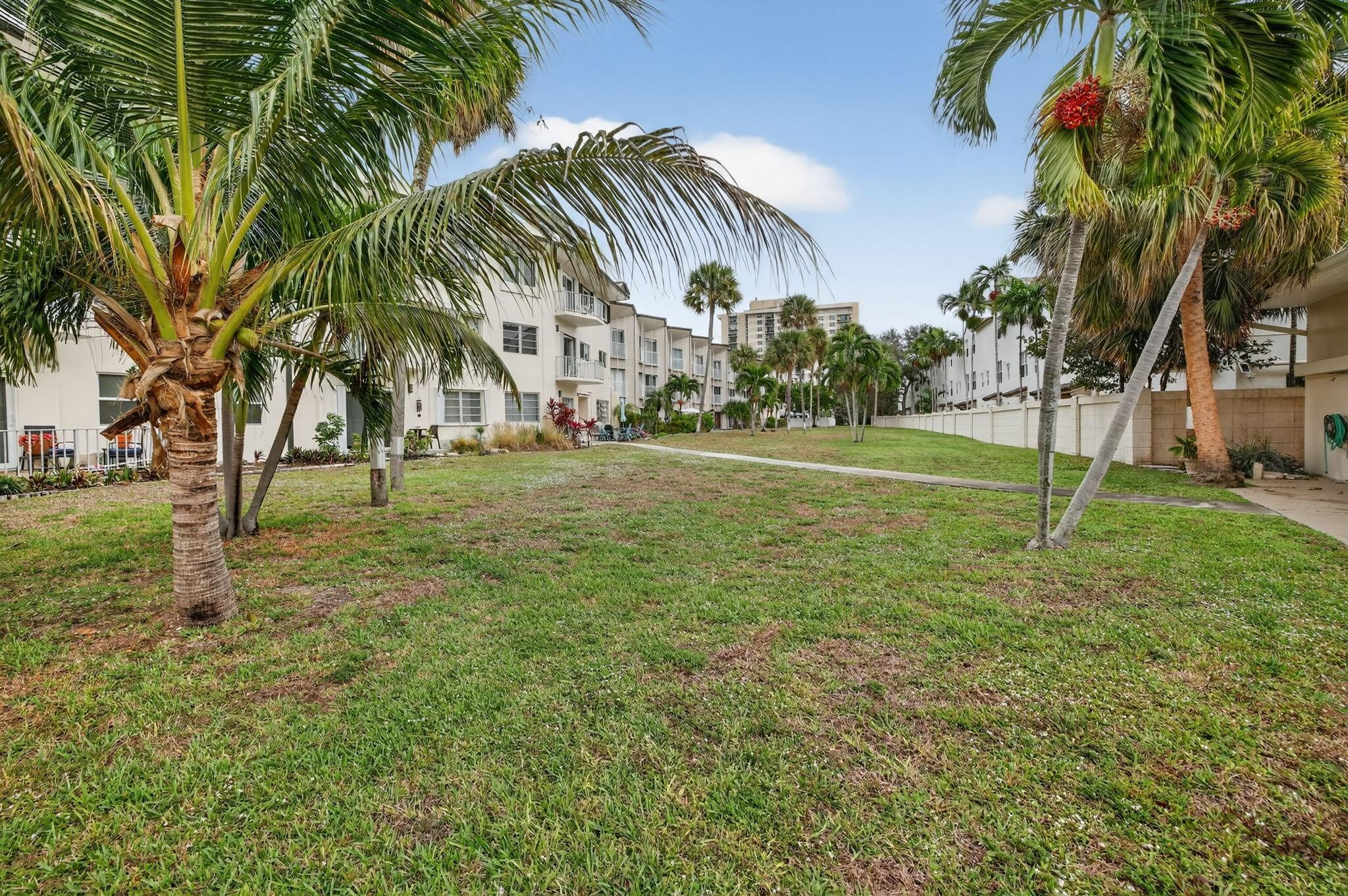 1967 S Ocean Boulevard 103 Property Photo 42
