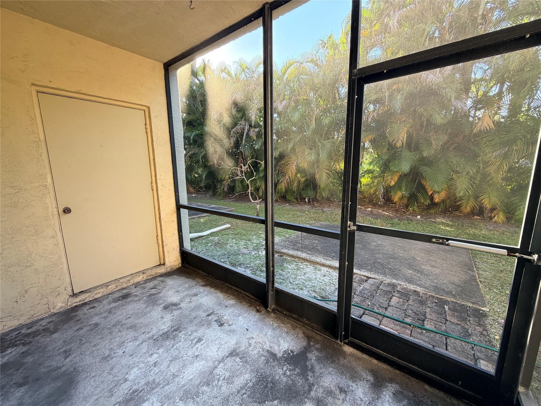 136 S Cypress Road 317 Property Photo 12