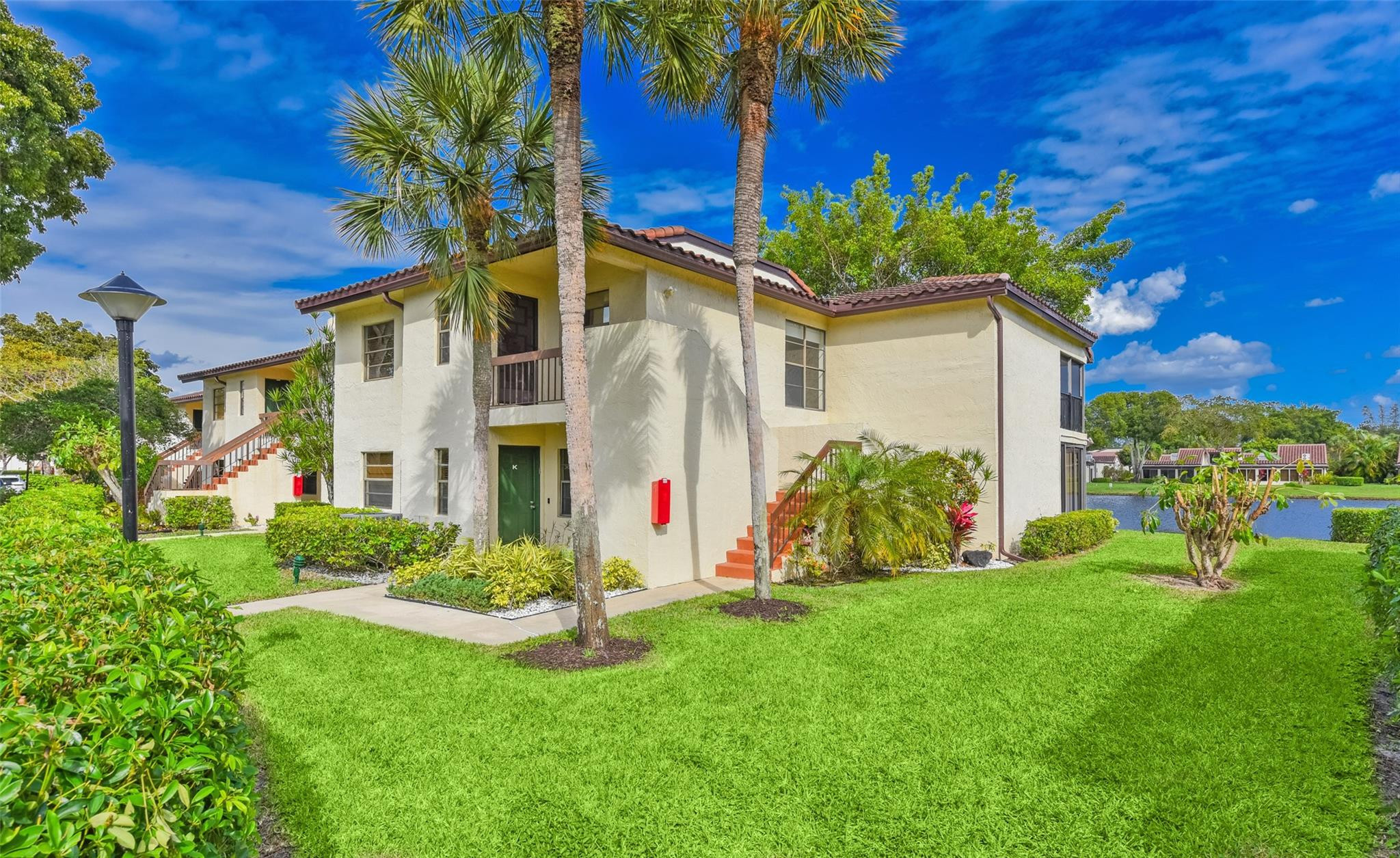 21827 Arriba Real L Property Photo 1