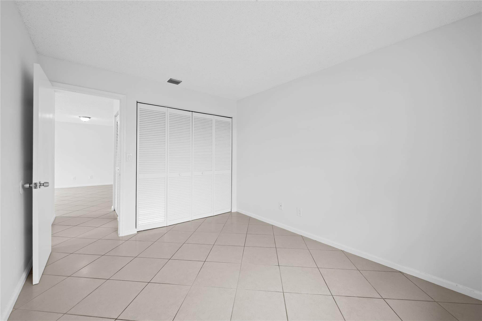 3574 Nw 95th Terrace 8q Property Photo 12